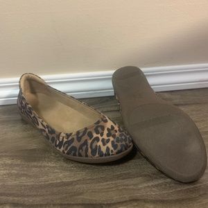 Sz 9 Naturalizer Ballet Flat - Leopard Print